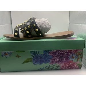 Forever Dorit-35 black size 6 slip on shoes